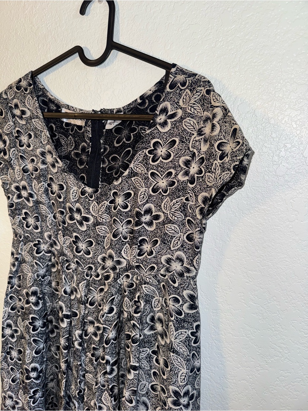 JR’s Dresses Vintage Black Cream Floral Print 90s Scoop Neck Mini Dress Size M - Picture 2 of 7